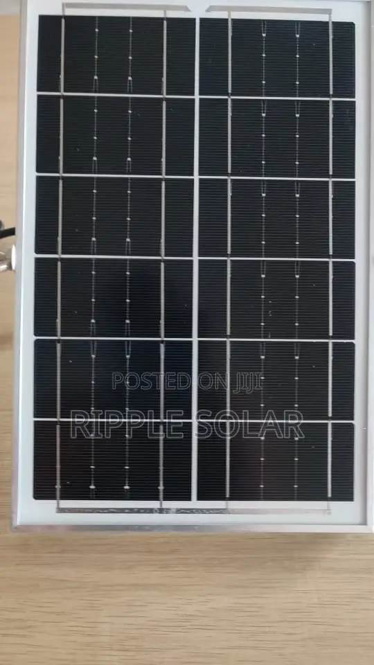 200W Solar Flood Light 8W Panel Remote IP65