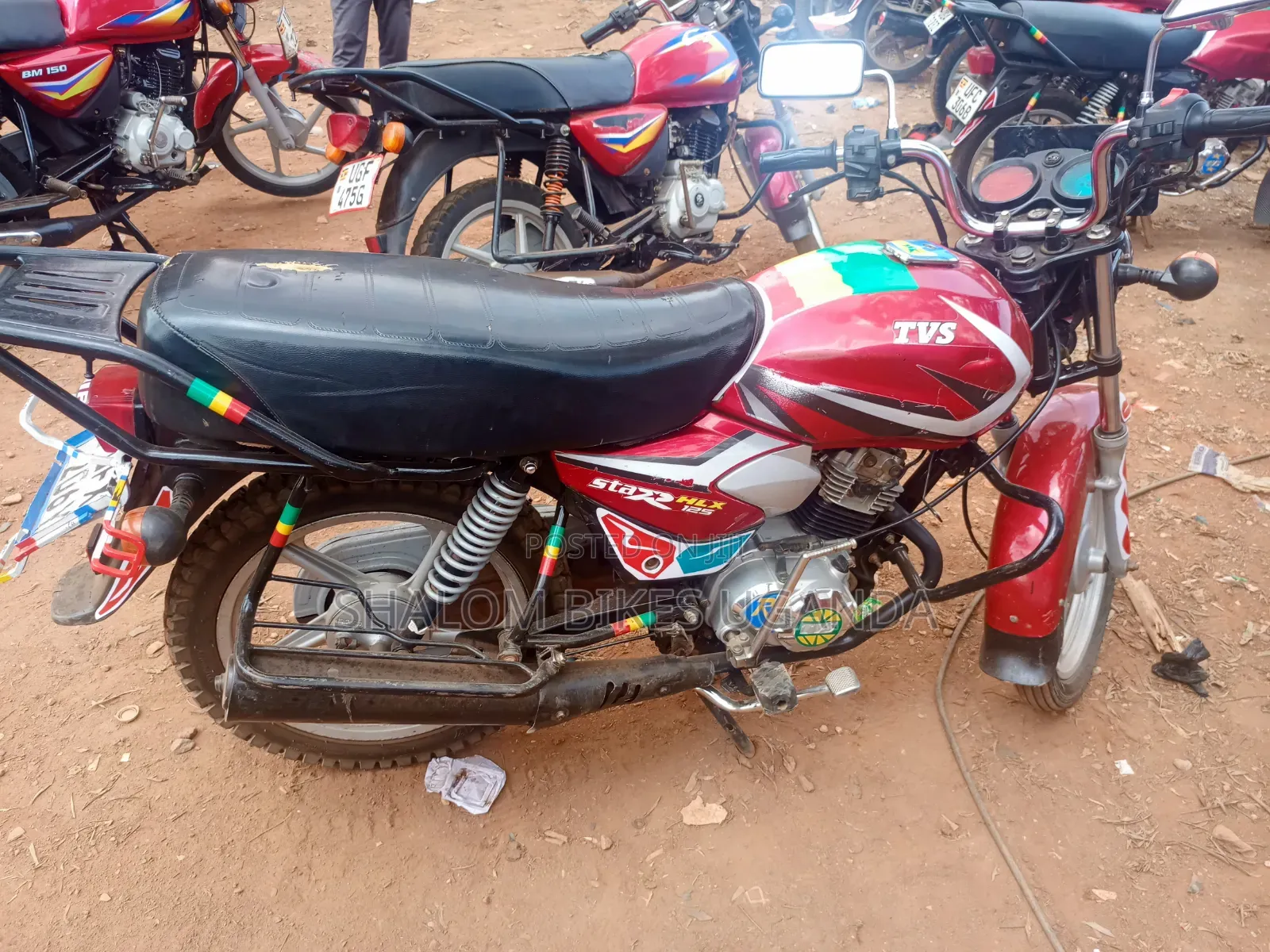 TVS HLX 125 2023 Red