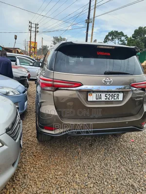Toyota Fortuner 2017 Gray
