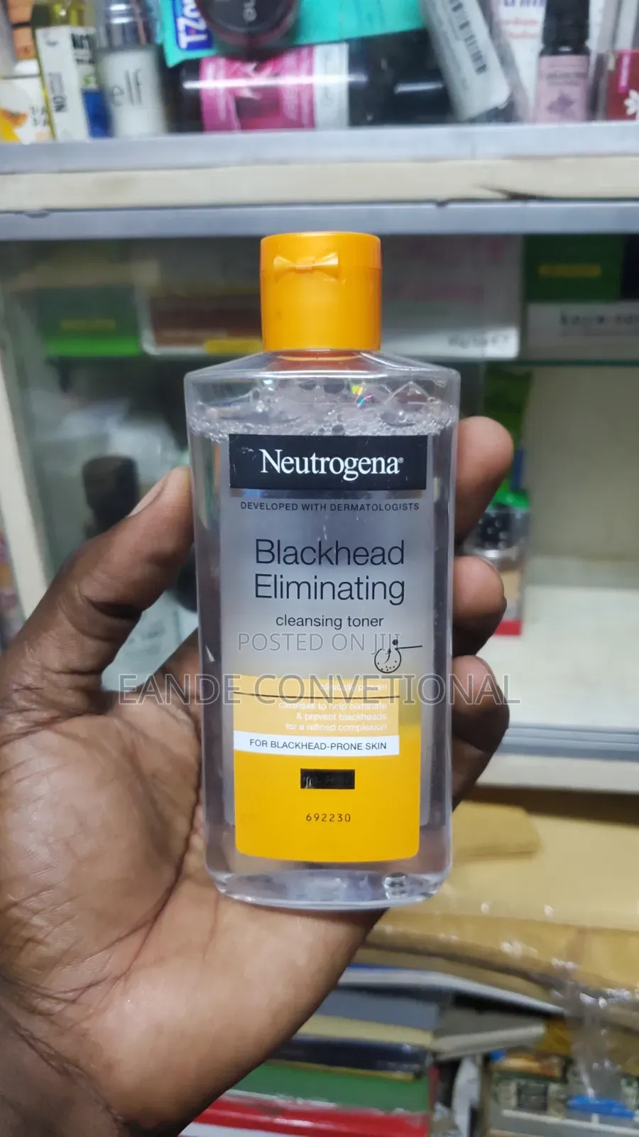 Neutrogena Blackhead Eliminating Cleansing Toner