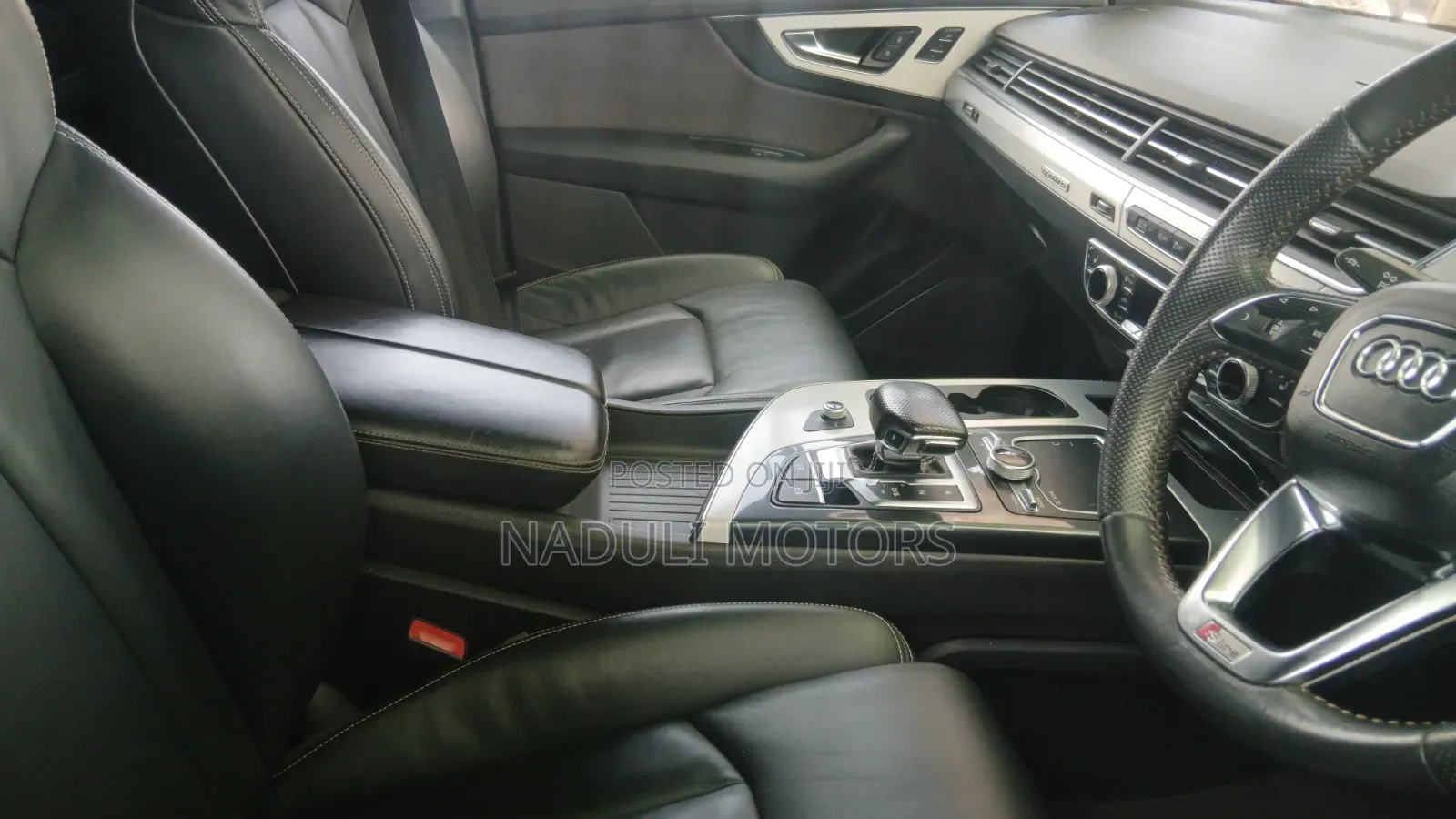 Audi Q7 2017 Gold