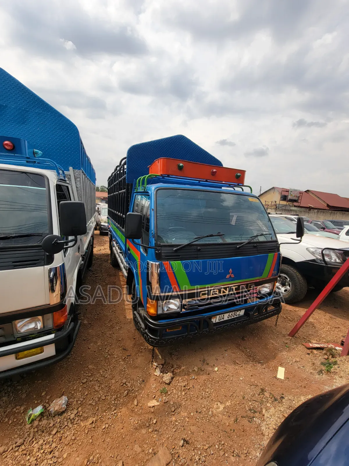 Mitsubishi Canter 1995 Blue