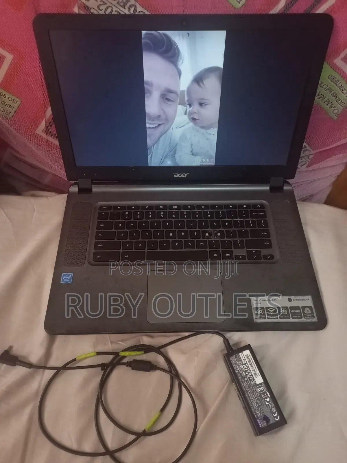 Laptop Acer Chromebook 15 2GB Intel Xeon SSD 16 GB
