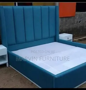 Blue Bed 4by6 Queen Bed