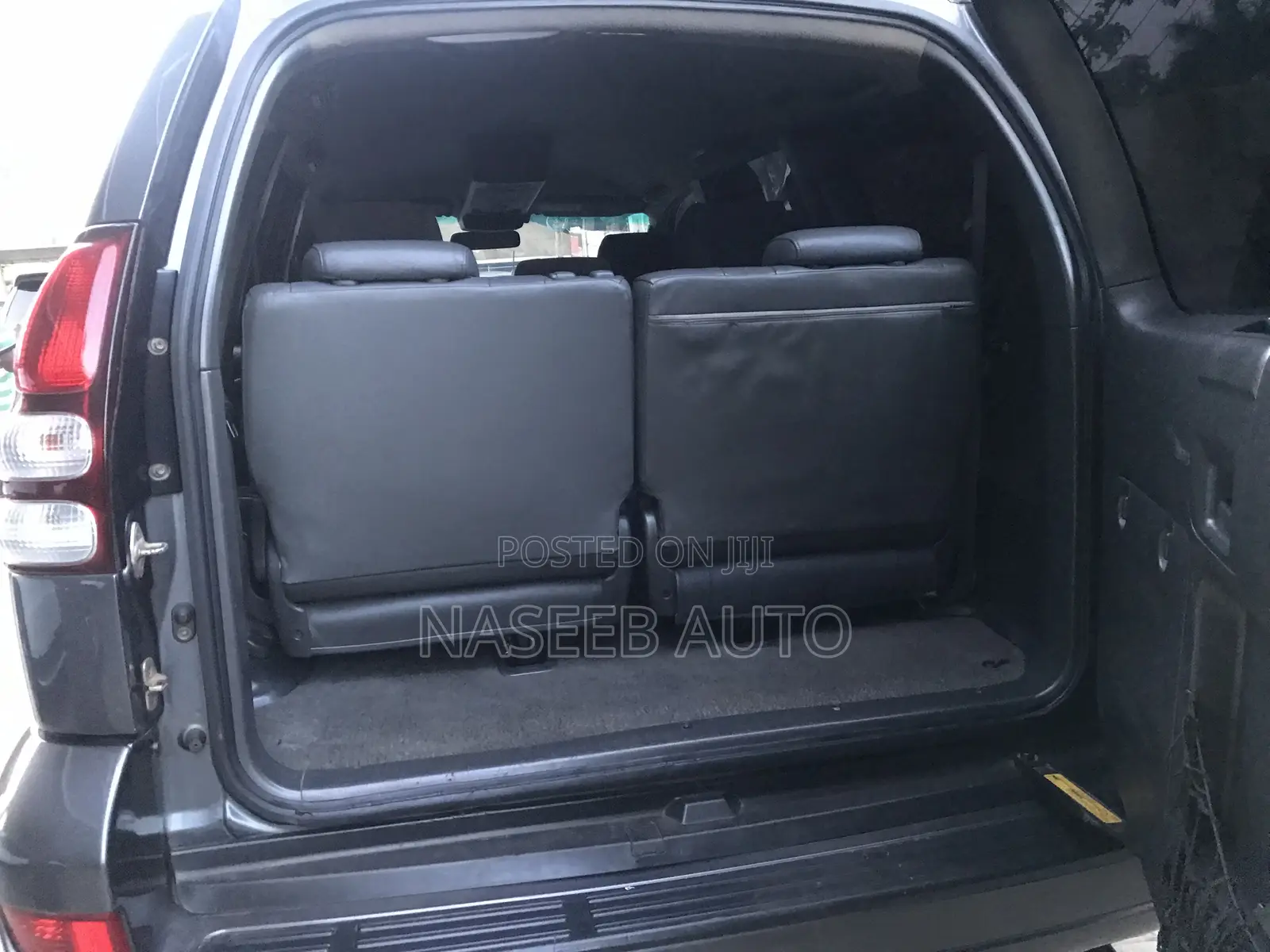 Toyota Land Cruiser Prado 2010 Gray