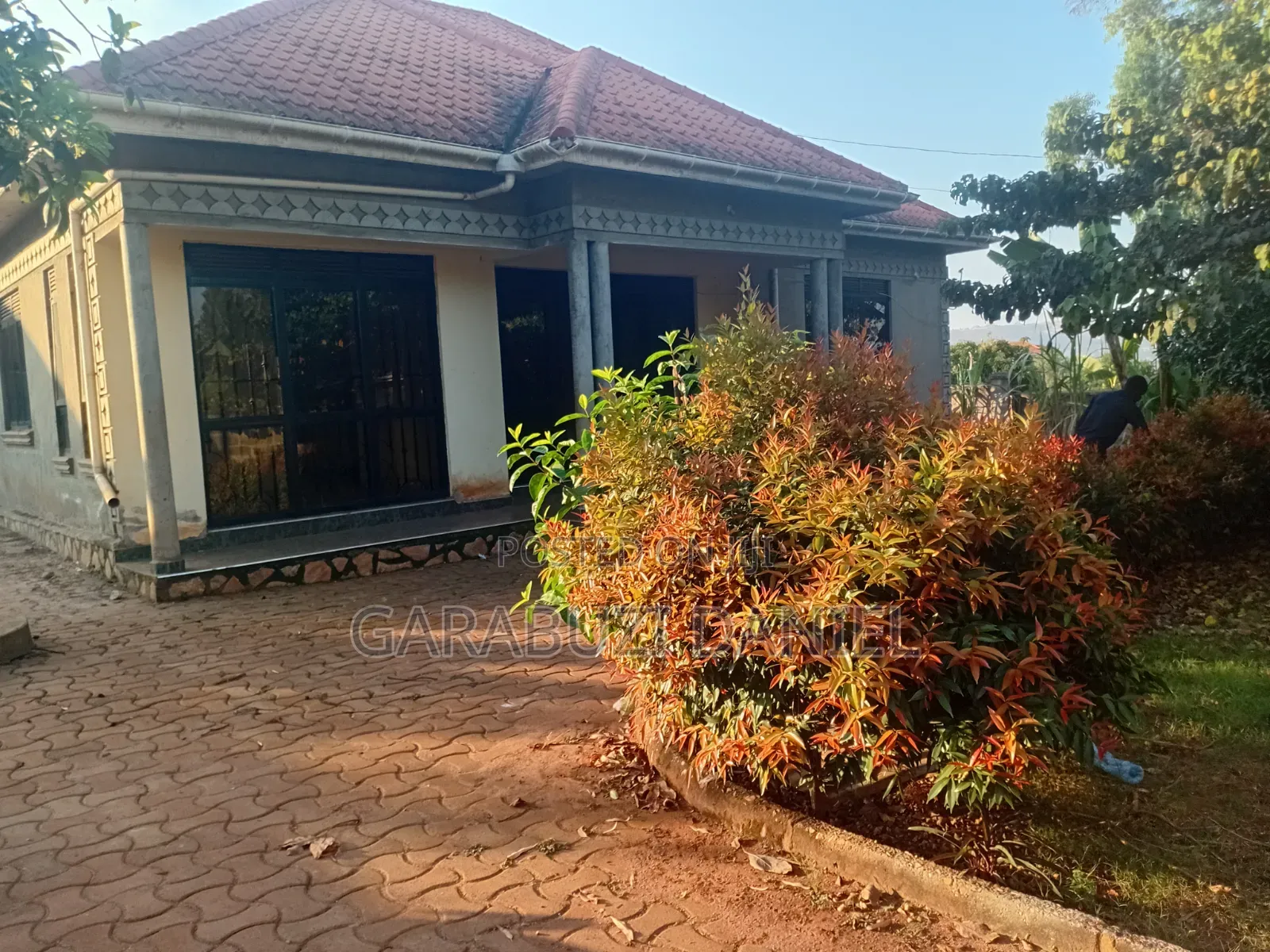 3bdrm House in Ssisa for sale