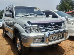 Toyota Land Cruiser Prado 2001 Silver