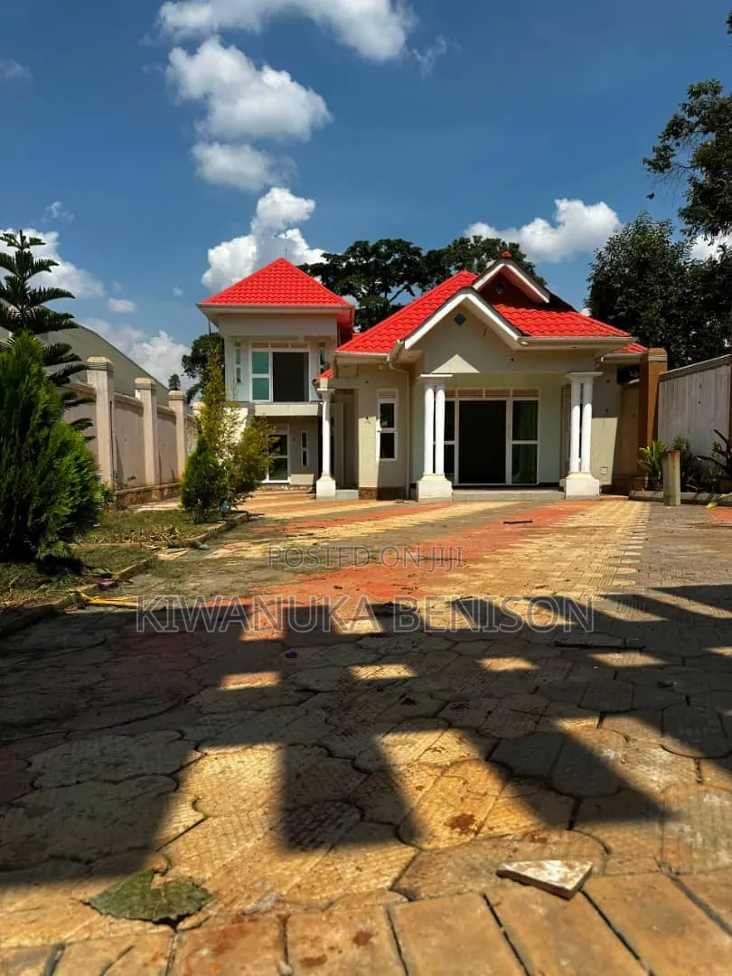 4bdrm Bungalow in Matuga, Central Division for sale