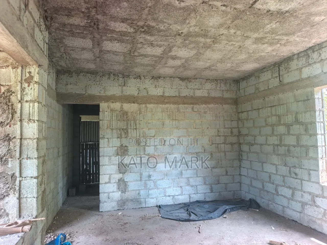 3bdrm House in Nsabwe, Mukono TC for sale