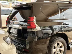 Toyota Land Cruiser Prado 2.7 VVT-i 2015 Black