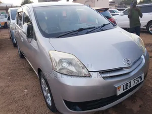 Toyota Passo 2013 Silver
