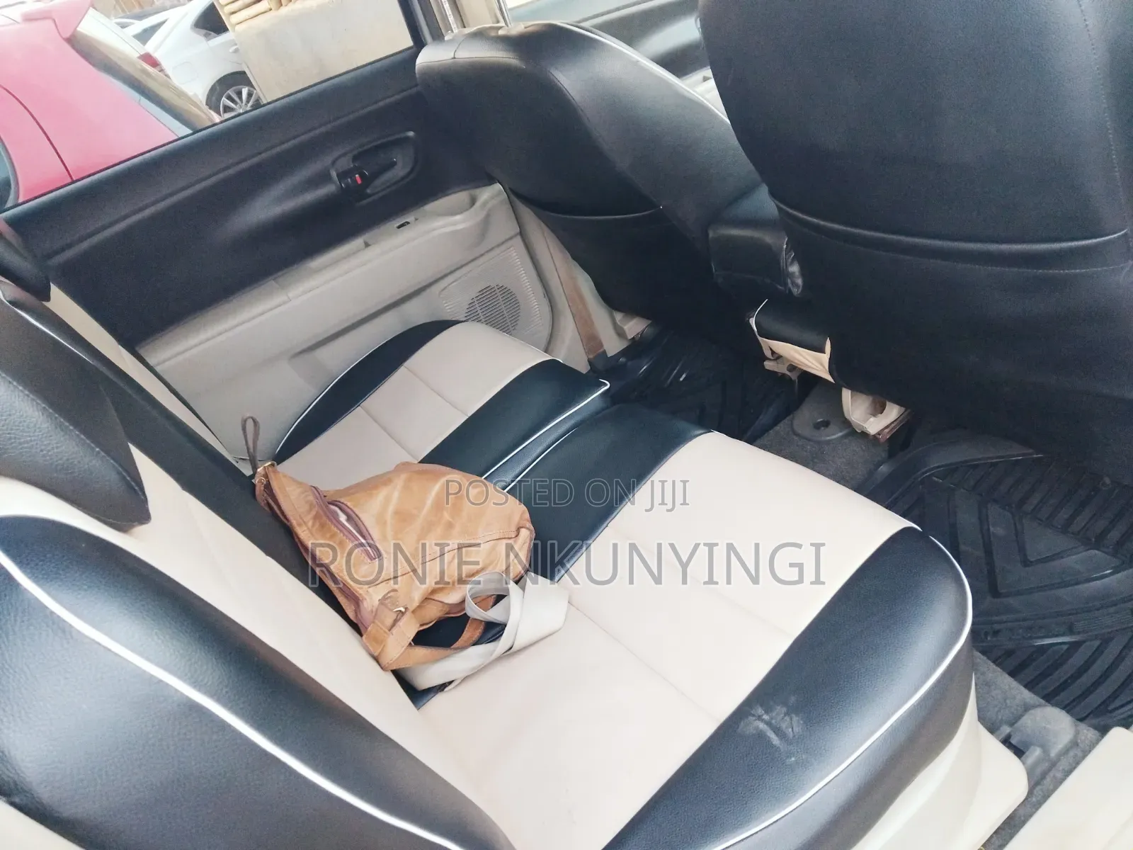 Toyota Passo 2013 Silver