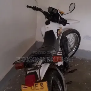Yamaha DT125 2016 White