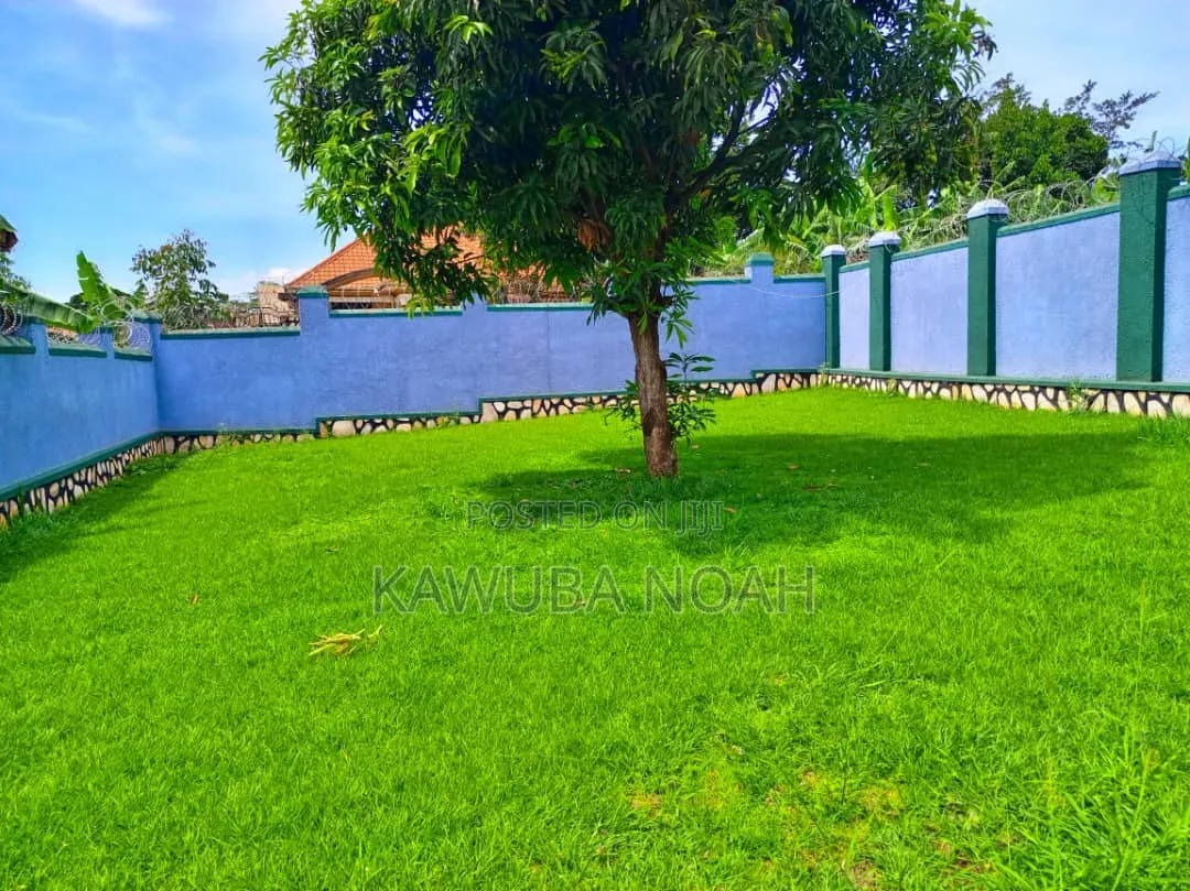 3bdrm House in Across The Nile, Jinja for sale