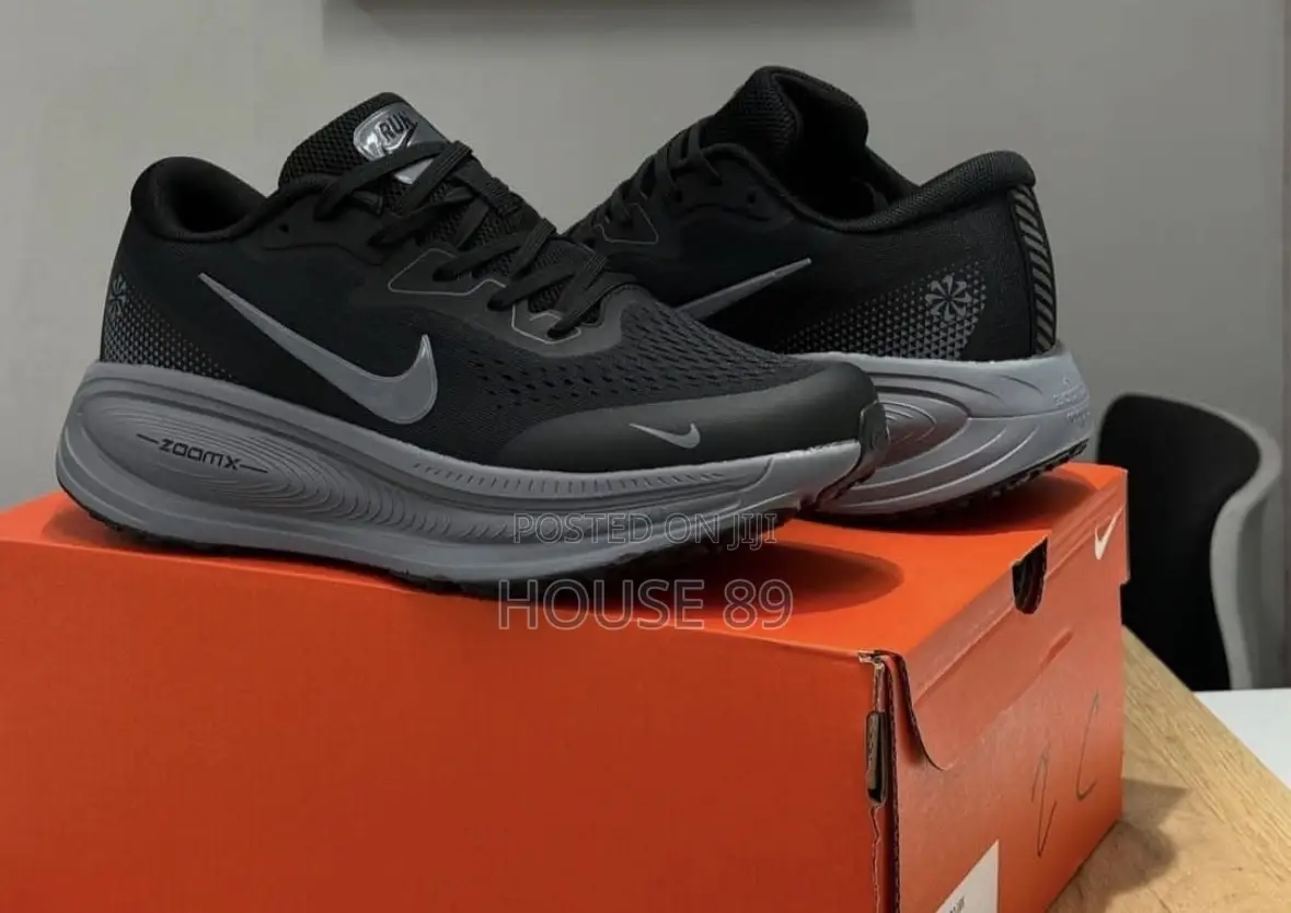 Nike Air Zoom Vomero 18X