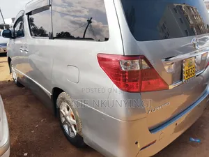 Toyota Alphard 2010 Silver
