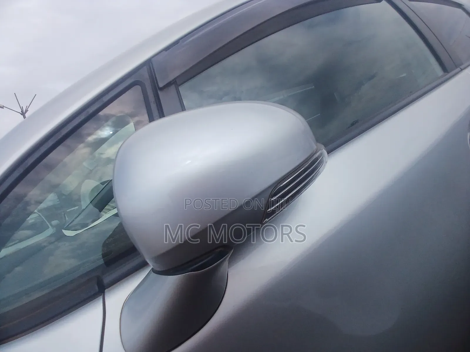 Toyota Wish 2012 Silver