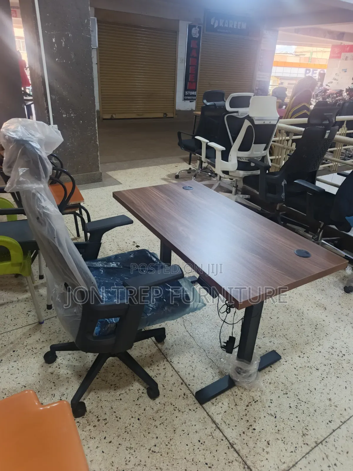 Electric Table and Chair