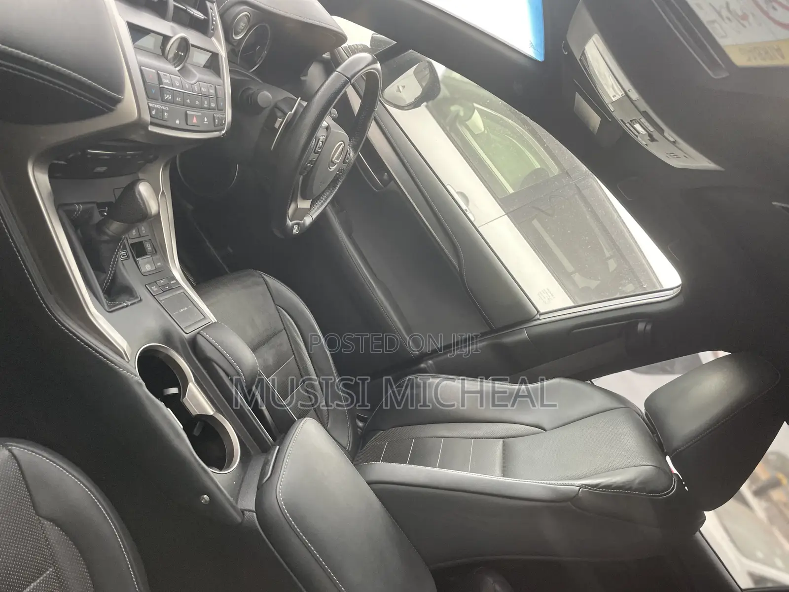 Toyota Harrier 2.0 4WD 2017 Black