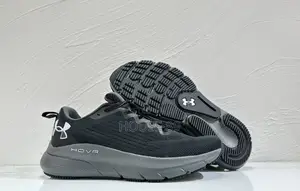 Under Armour Men's HOVR Turbulence Running Shoes