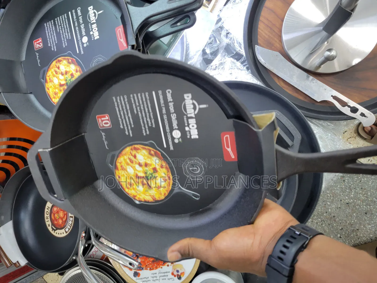10inch Cast Iron / Skillet Frying Pan 10inches