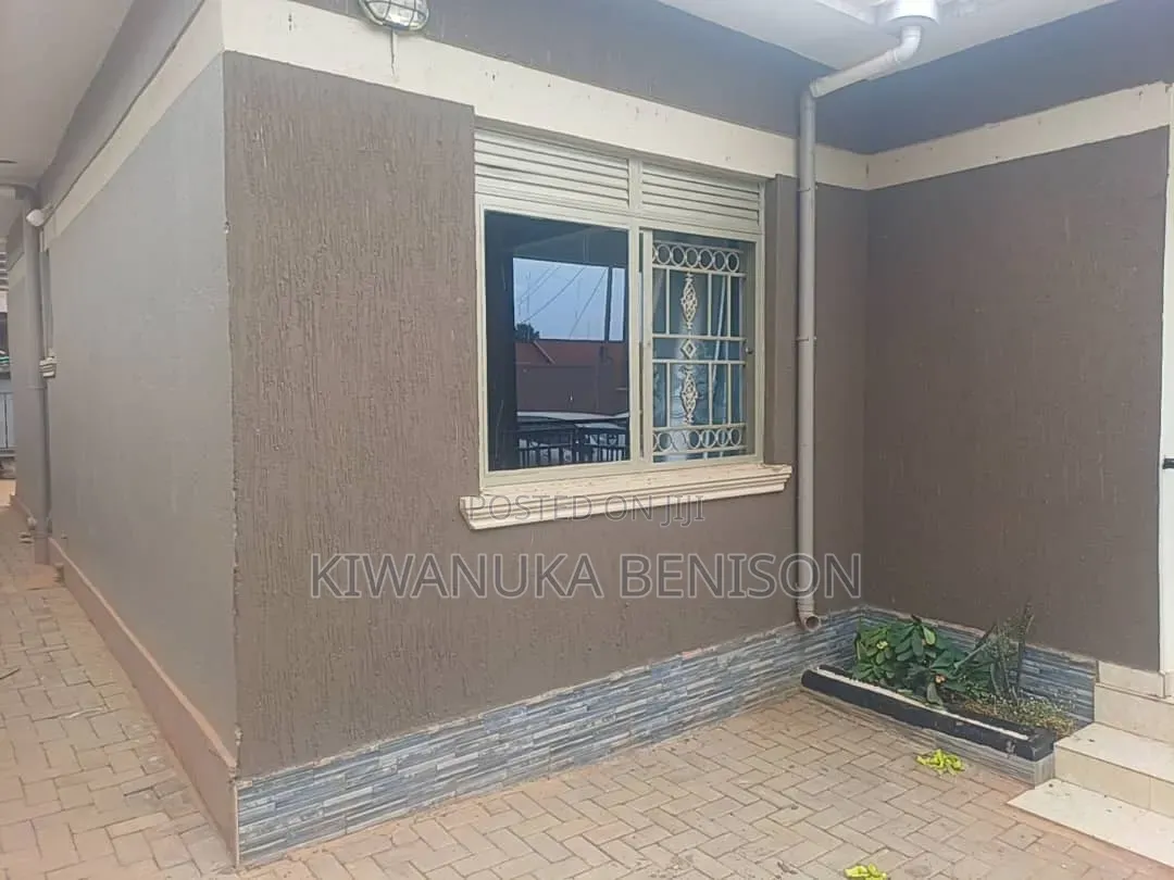 Furnished 3bdrm Bungalow in Kitende, Central Division for sale