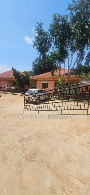 2bdrm Apartment in Kitende, Central Division for sale
