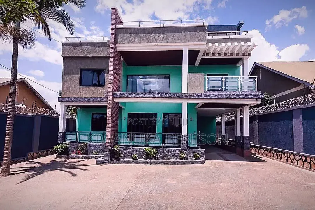 Furnished 6bdrm Mansion in Namugongo, Central Division for sale