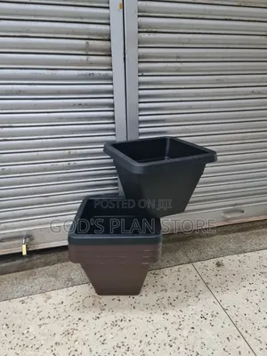Metroblock Plastic Flower Pots Plastic Flower Pots Large