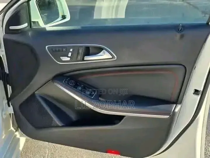 Mercedes-Benz A-Class 2016 White