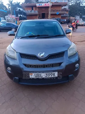 Toyota IST 2011 Gray