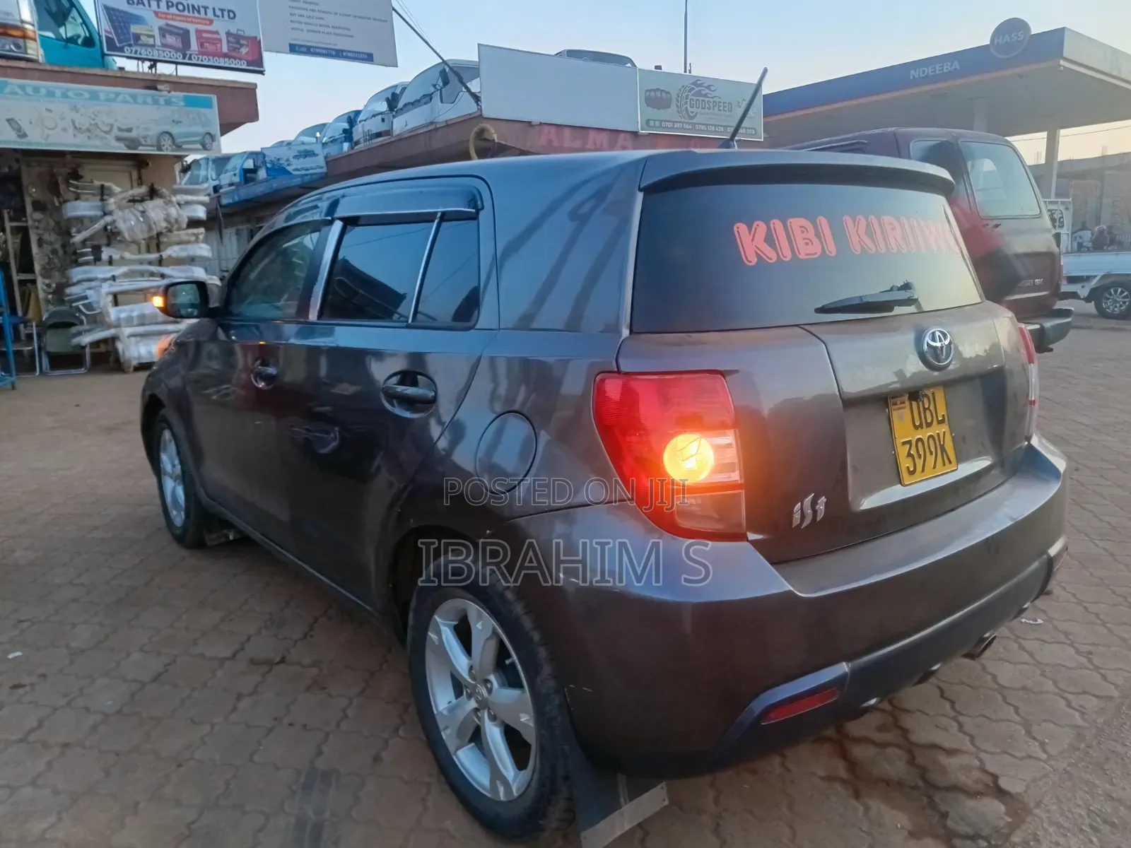 Toyota IST 2011 Gray