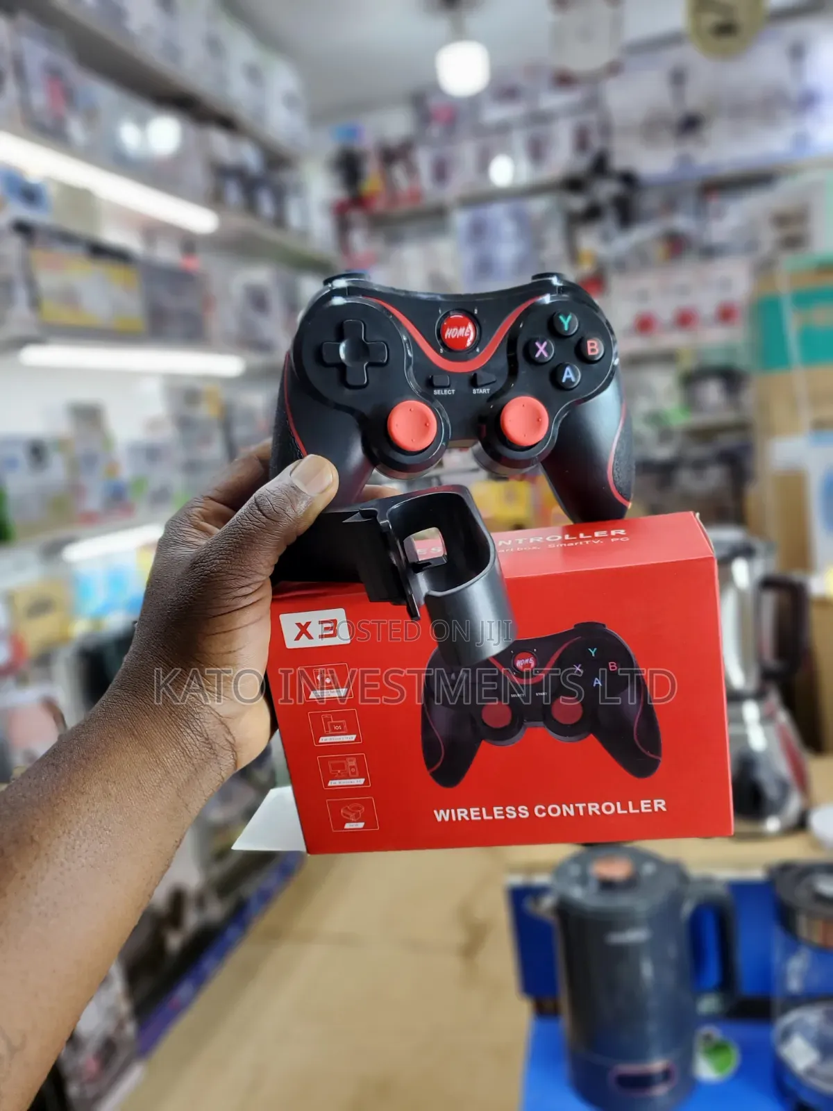 iPhone/ Android/Laptop/ iPad Bluetooth Game Pad