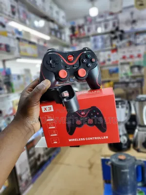 iPhone/ Android/Laptop/ iPad Bluetooth Game Pad