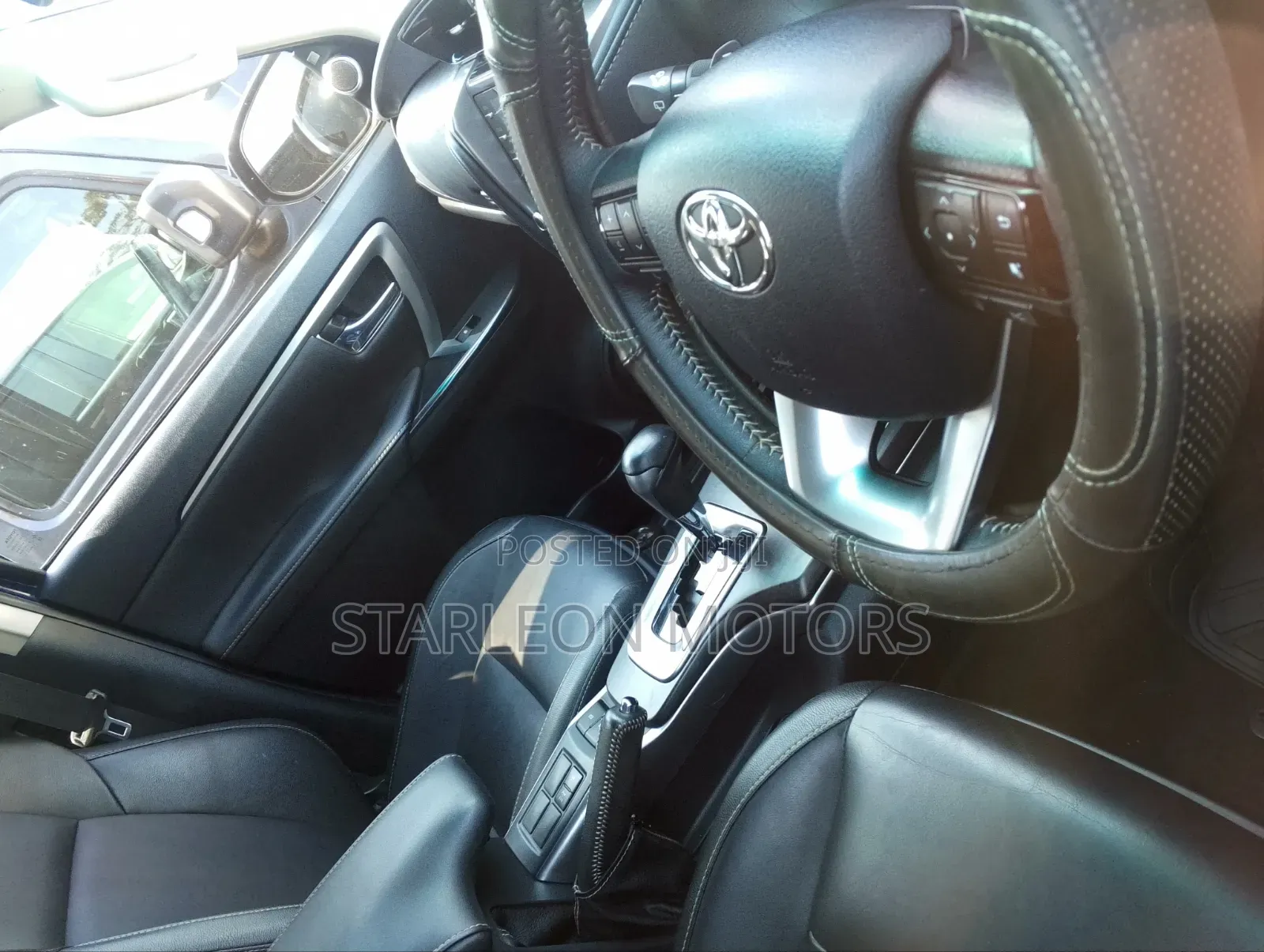 Toyota Fortuner 2.8 D AWD 2022 Blue