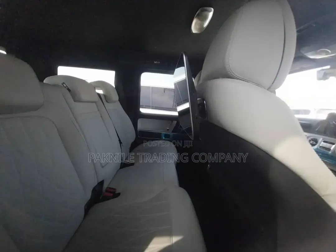 New Mercedes-Benz G-Class 2024 White
