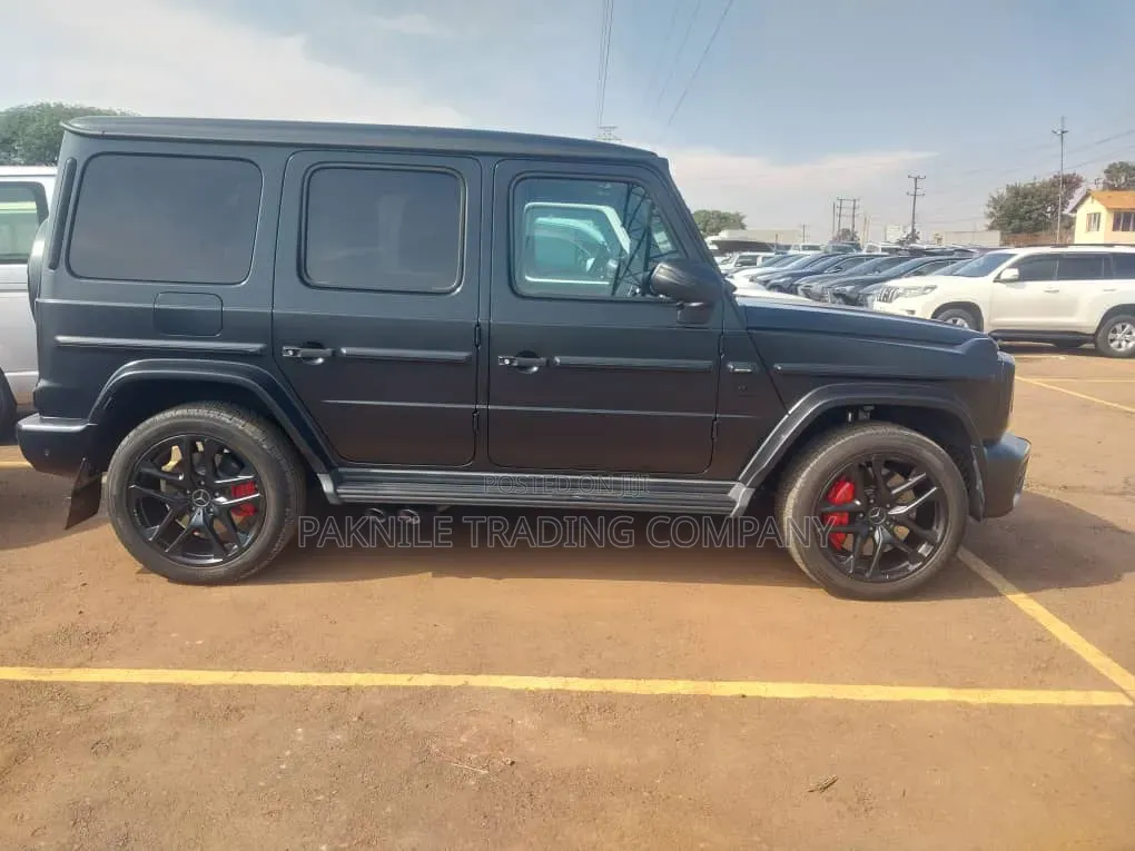 Mercedes-Benz G-Class 2022 Black