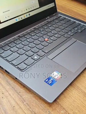 Laptop Lenovo ThinkPad T14s Gen 2 16GB Intel Core i7 SSD 512GB