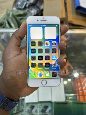 Apple iPhone 8 64 GB White