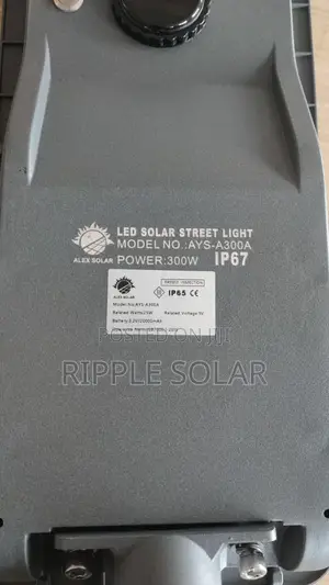 300W Industrial Solar Street Light With Inbuilt Panel