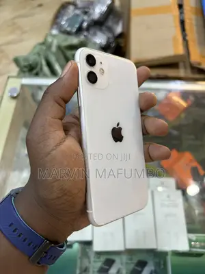 Apple iPhone 11 128 GB White
