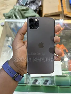 Apple iPhone 11 Pro Max 64 GB Black