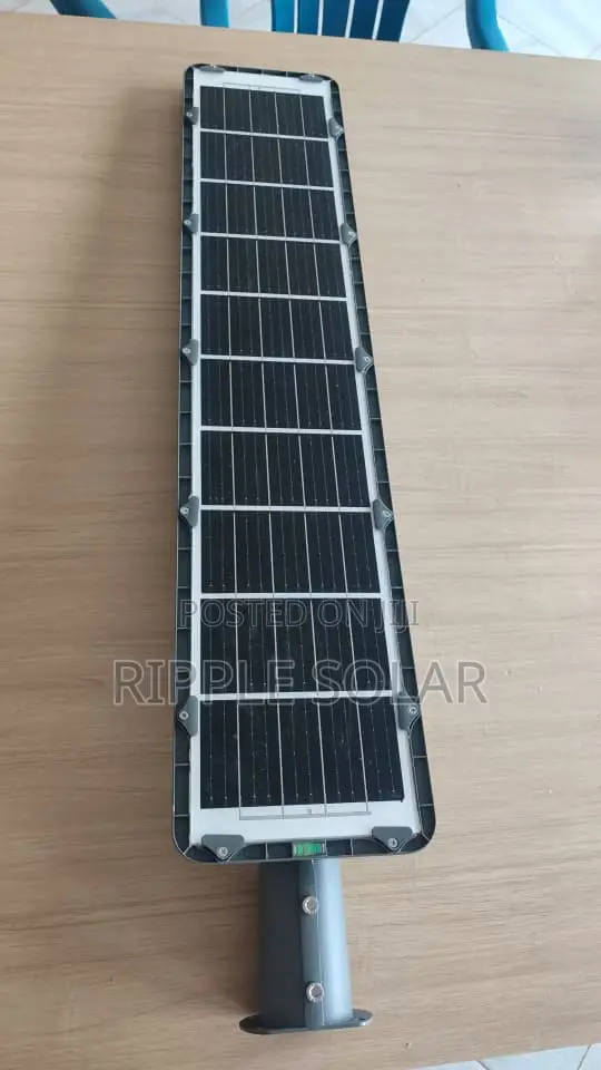 500W Commercial Solar Street Light With Inbuilt Panel