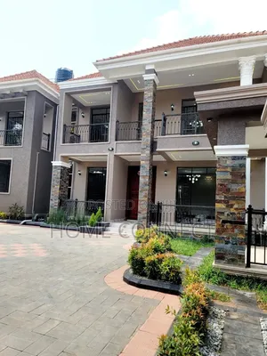 5bdrm Duplex in Akright Estate, Central Division for sale