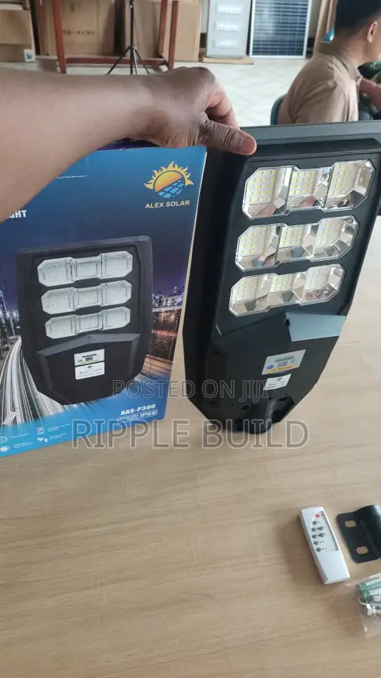 300W All-in-One Solar Street Light IP66 AAS-P300 Remote