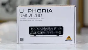 Behringer U-Phoria UMC202HD Audio Interface.