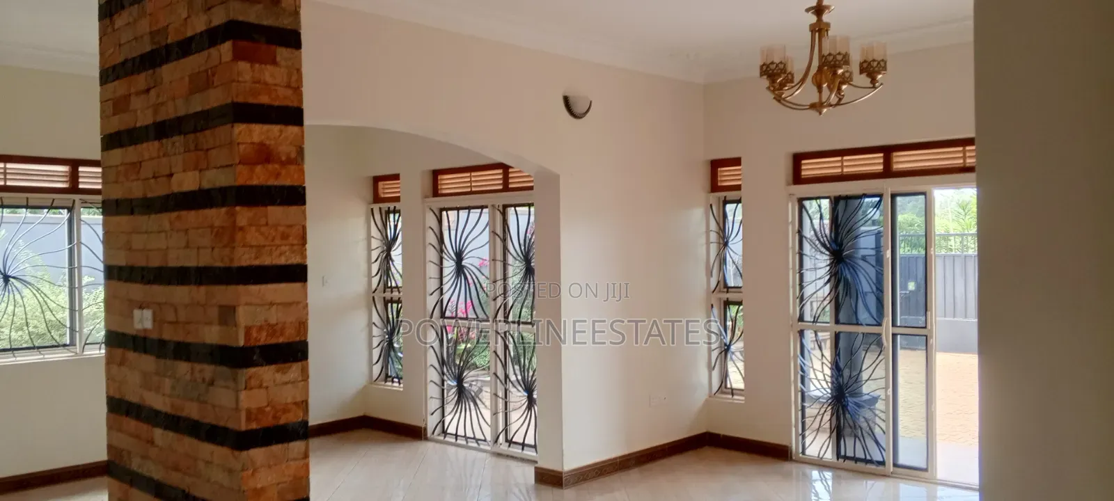 3bdrm House in Powerlineestates, Wakiso / Wakiso for sale