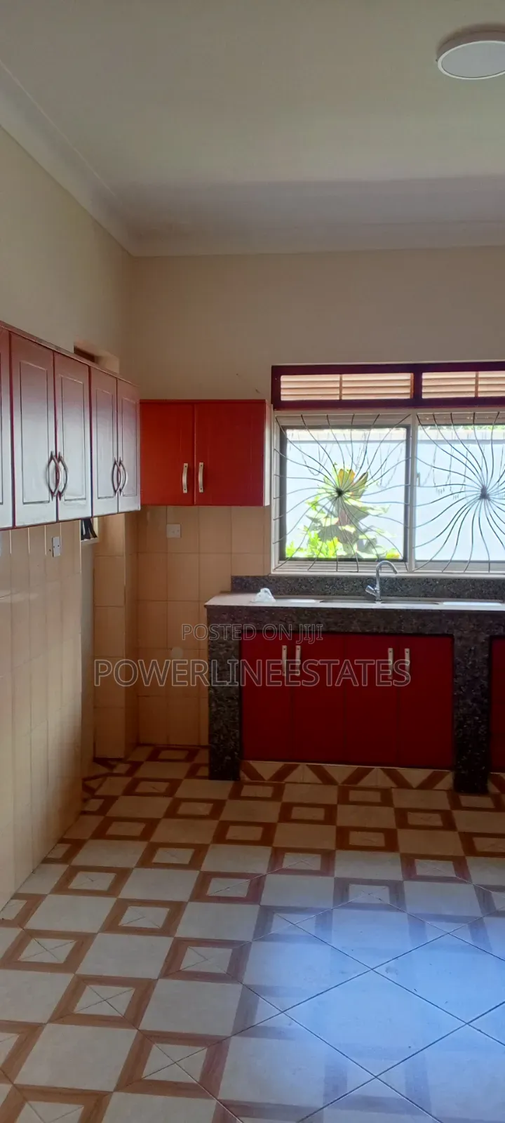 3bdrm House in Powerlineestates, Wakiso / Wakiso for sale