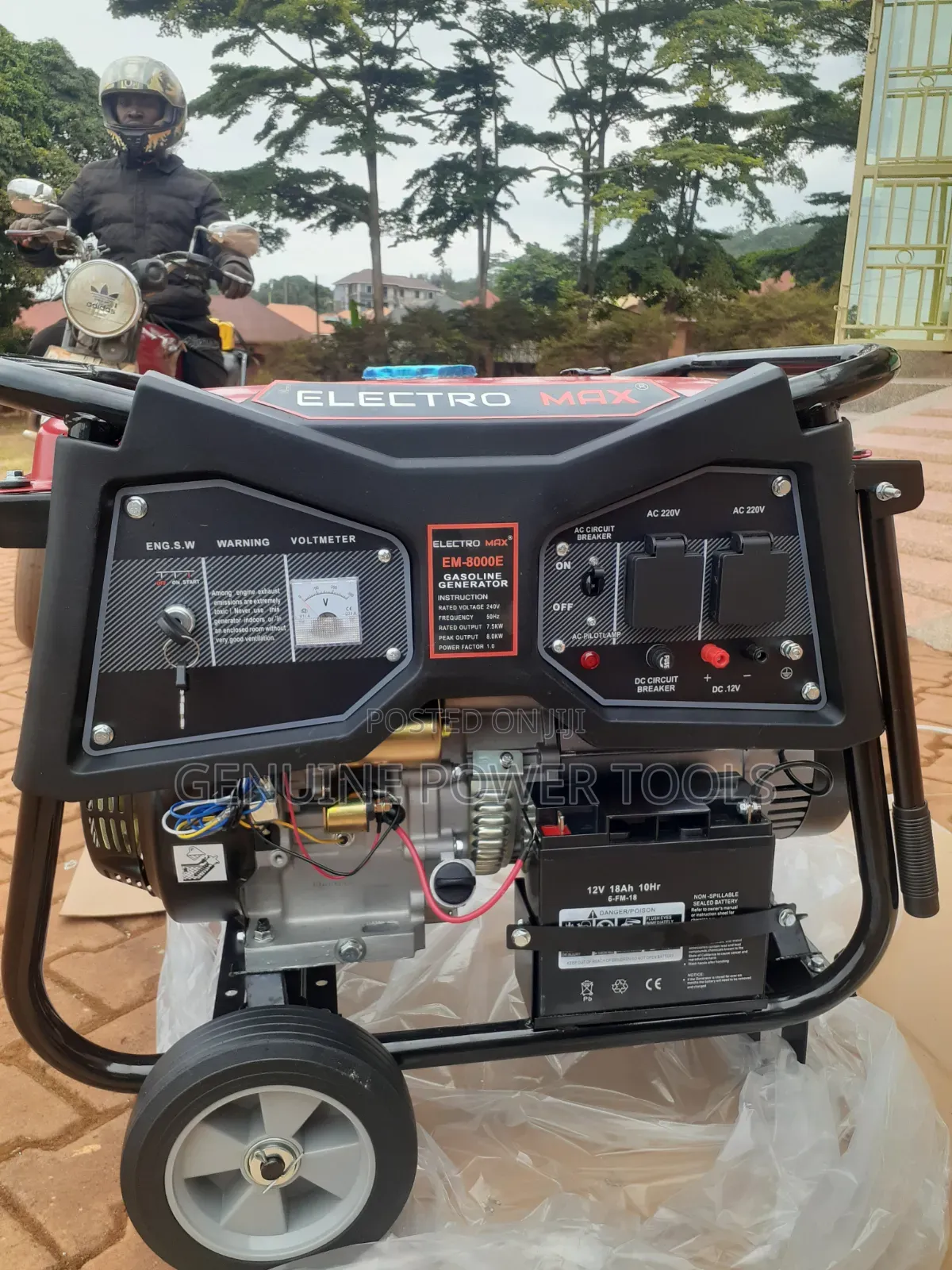 Electromax 8000 Gasoline Generator