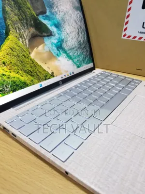 Laptop HP Pavilion 13 16GB AMD Ryzen 5 SSD 512GB
